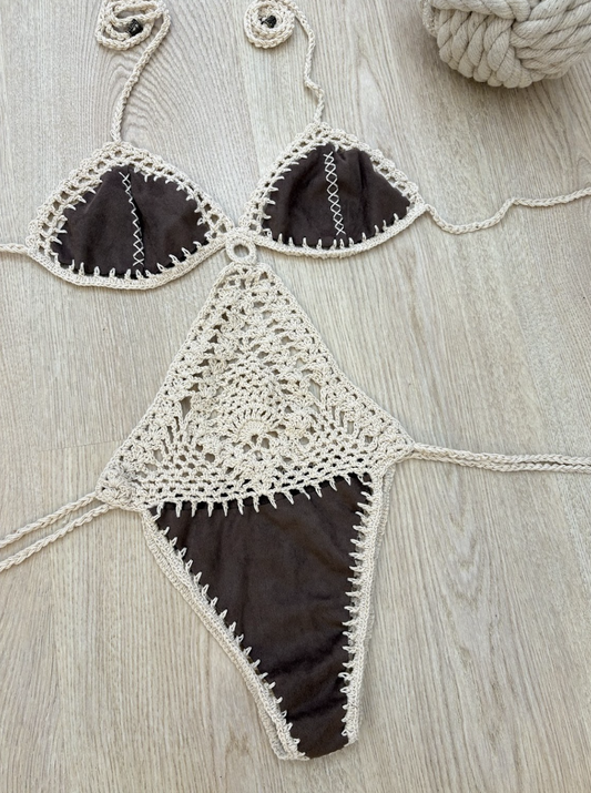 Trikini Kerala – Tierra