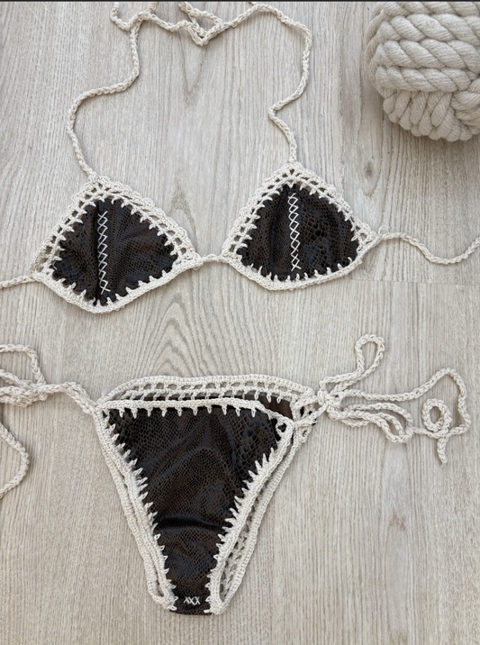 Bikini Kerala – Tierra