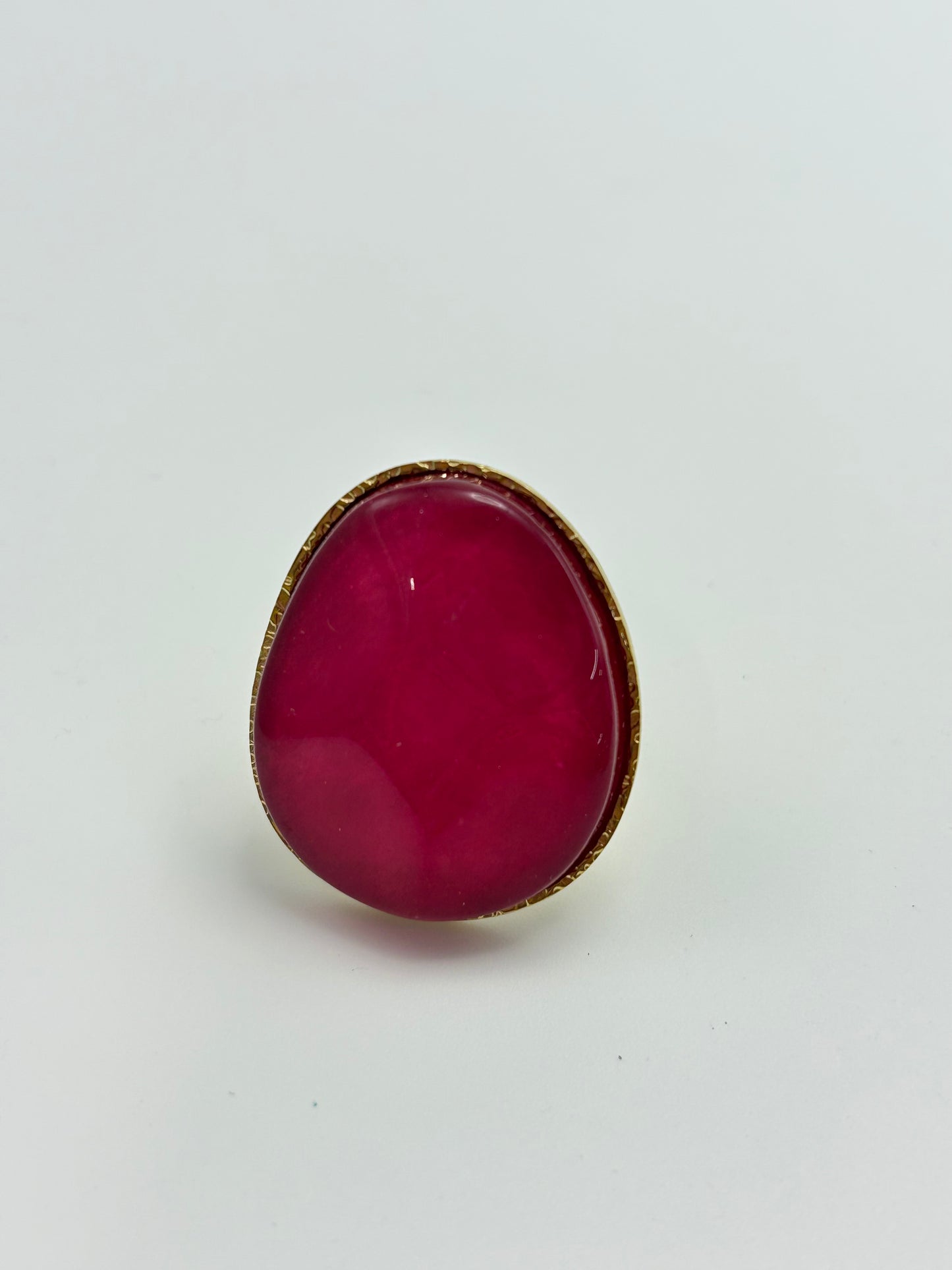 Anillo “Gota Fucsia”