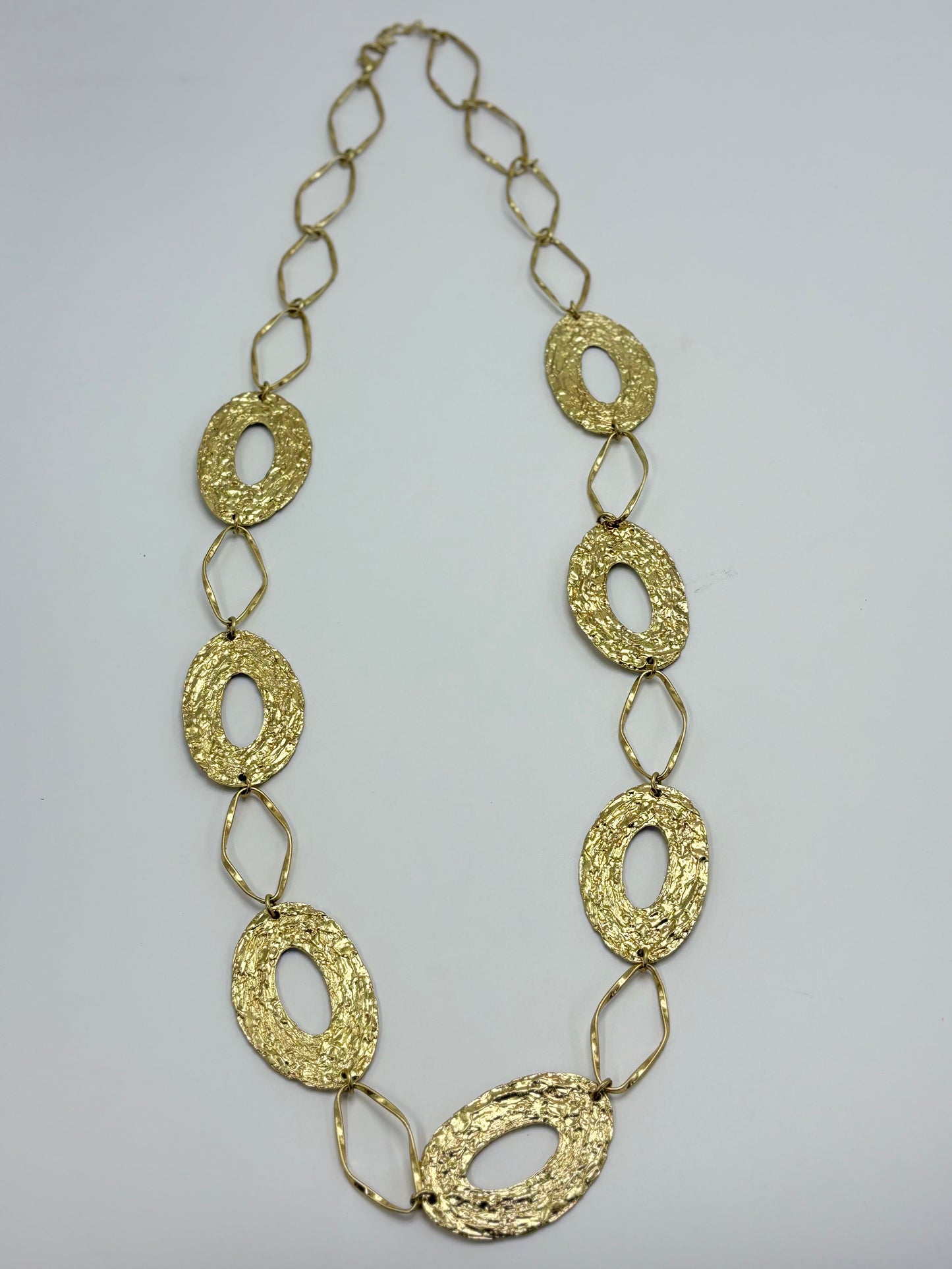 Collar “Sol Dorado”
