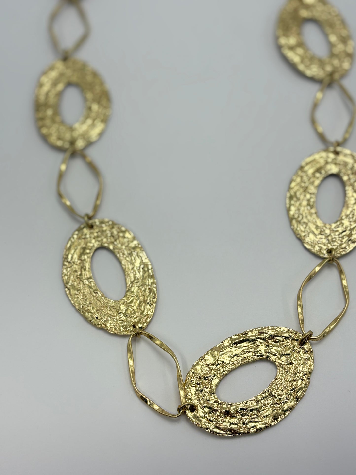 Collar “Sol Dorado”